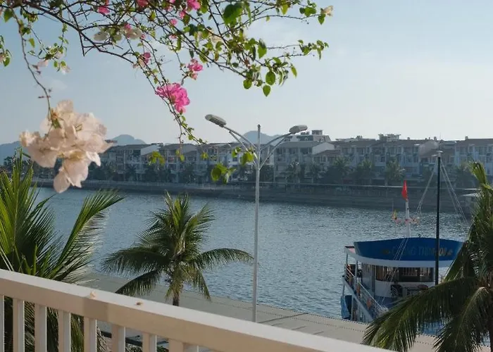 Aparthotel Lamhome Tuan Chau Island Ha Long