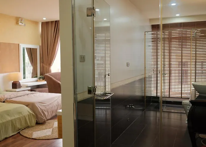 Lamhome Tuan Chau Island Aparthotel