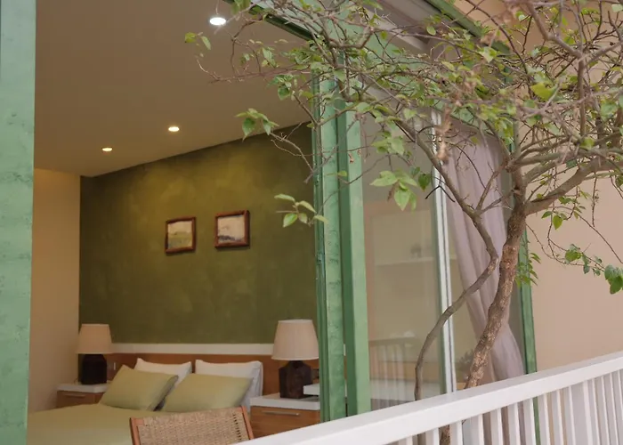 Lamhome Tuan Chau Island Aparthotel *