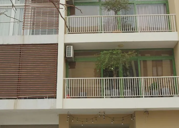 Aparthotel Lamhome Tuan Chau Island *